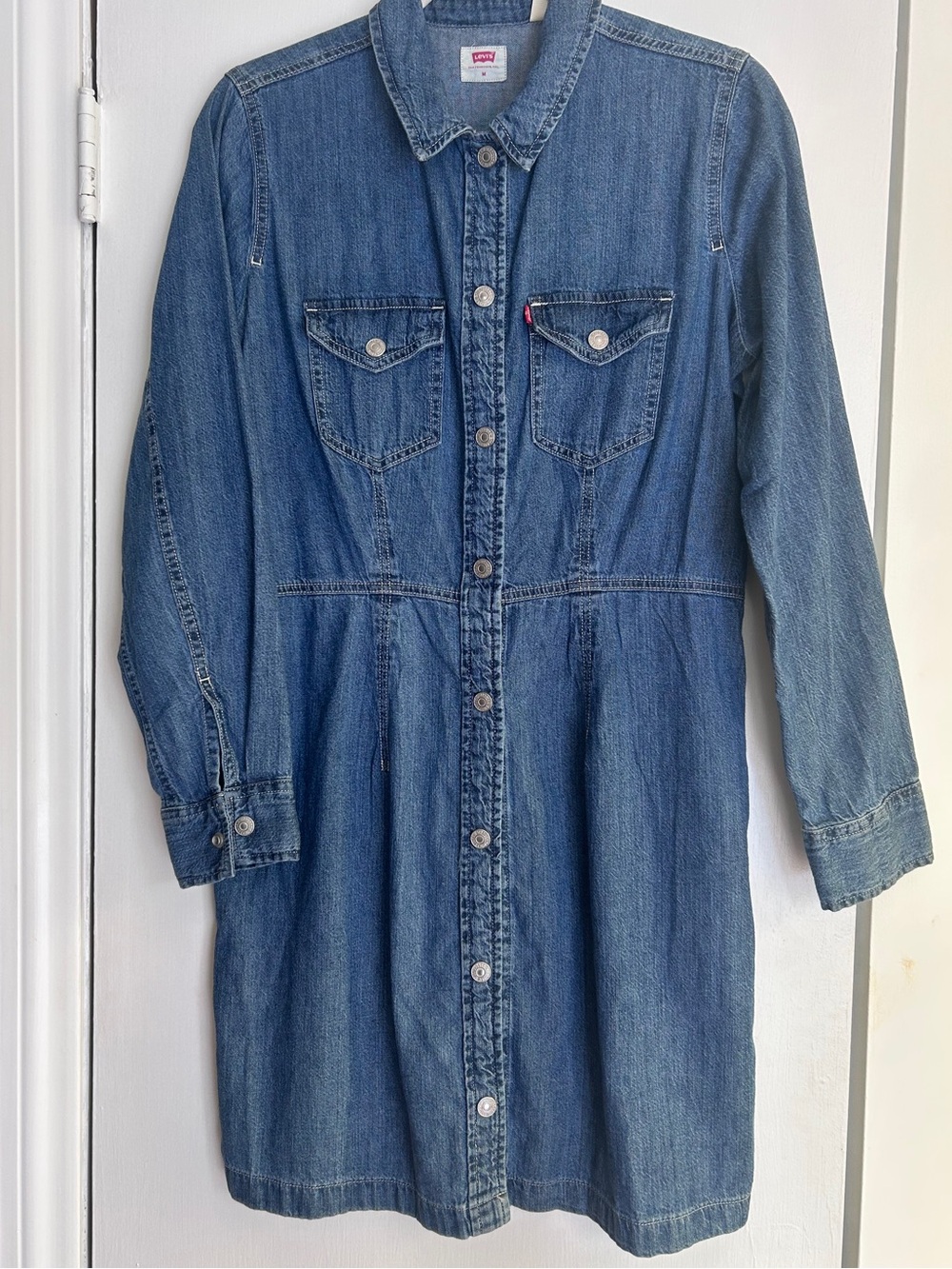 Levi's Ellie Medium Blue Denim Button-Front Dress, NWT, Medium